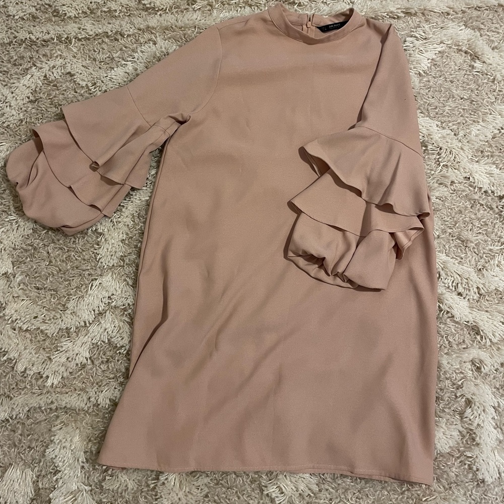NEW! Pink ruffle sleeve Zara dress